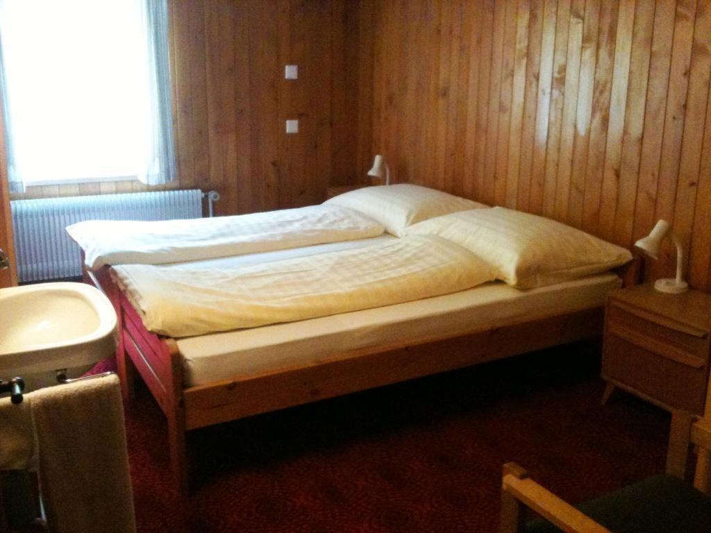 Hotel Stalden Lütschenthal Habitación foto